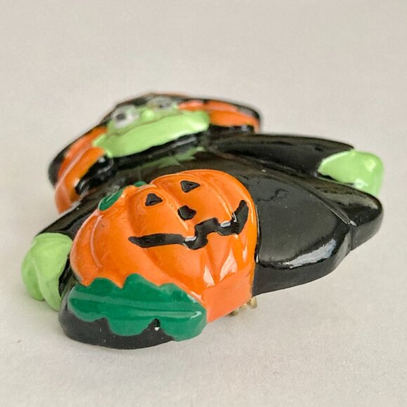 Vintage Halloween Witch Pin Brooch Pumpkin Witches Hat Black Orange Green Resin - Picture 5 of 7